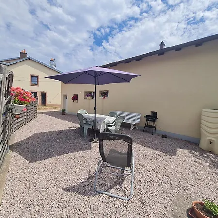 Gite Accueillant Avec Espace Vert Privatif, Proche Gerardmer, Ideal Familles Et Entreprises - Fr-1-589-12 Tatil Evi